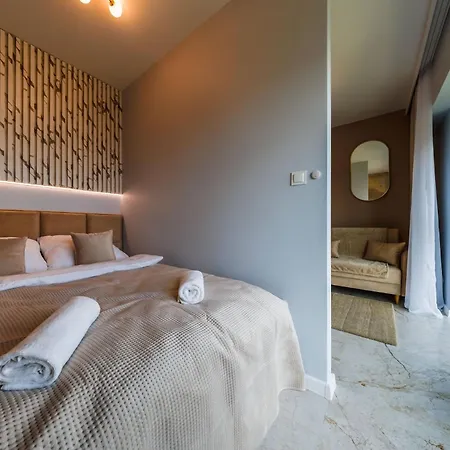 Olszynki Park 1- High-end Luxury With View, Centre By Staynest