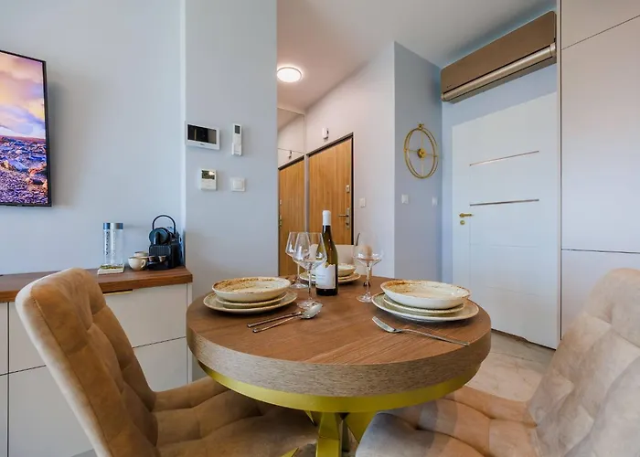 Olszynki Park 1- High-end Luxury With View, Centre By Staynest *