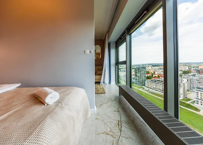 Olszynki Park 1- High-end Luxury With View, Centre By Staynest דירה